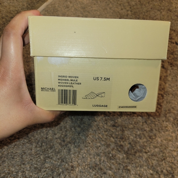 NEW Michael Kors Ingrid woven leather mules - Picture 3 of 4